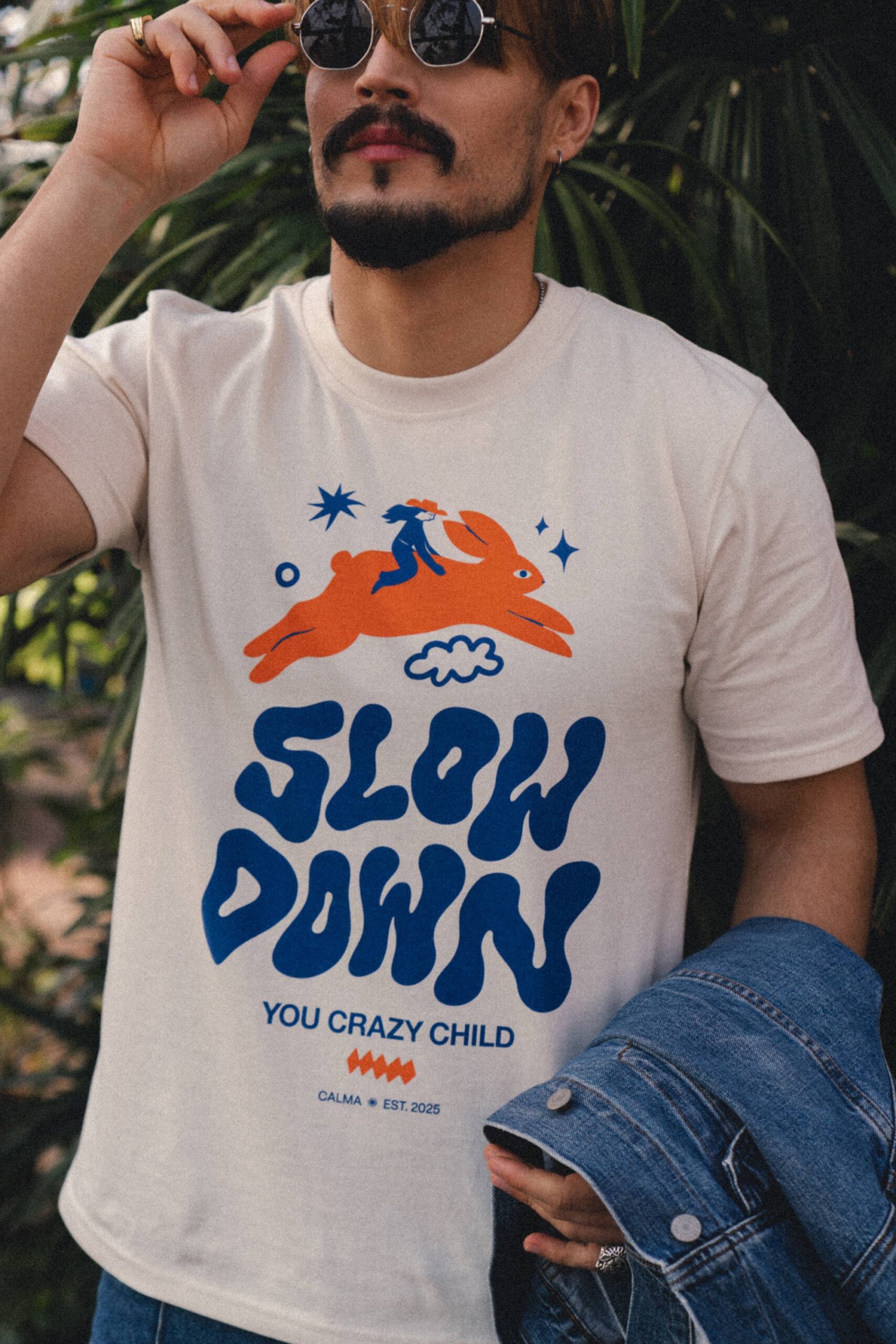 T-Shirt Calma: Slow down, you crazy child - obrazek 2