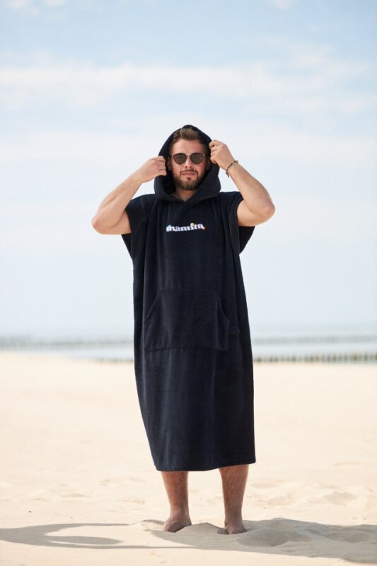 Ponczo z kapturem i kangurkową kieszenią, kolor czarny